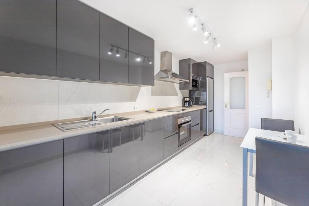 Walk To & Great Pool At Jazmines Rdr343 Apartamento Marbella